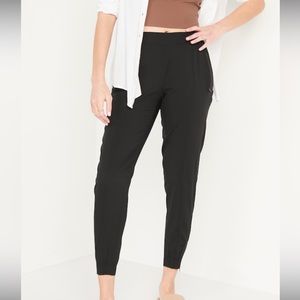 Old Navy StretchTech joggers - new without tags! Size small
